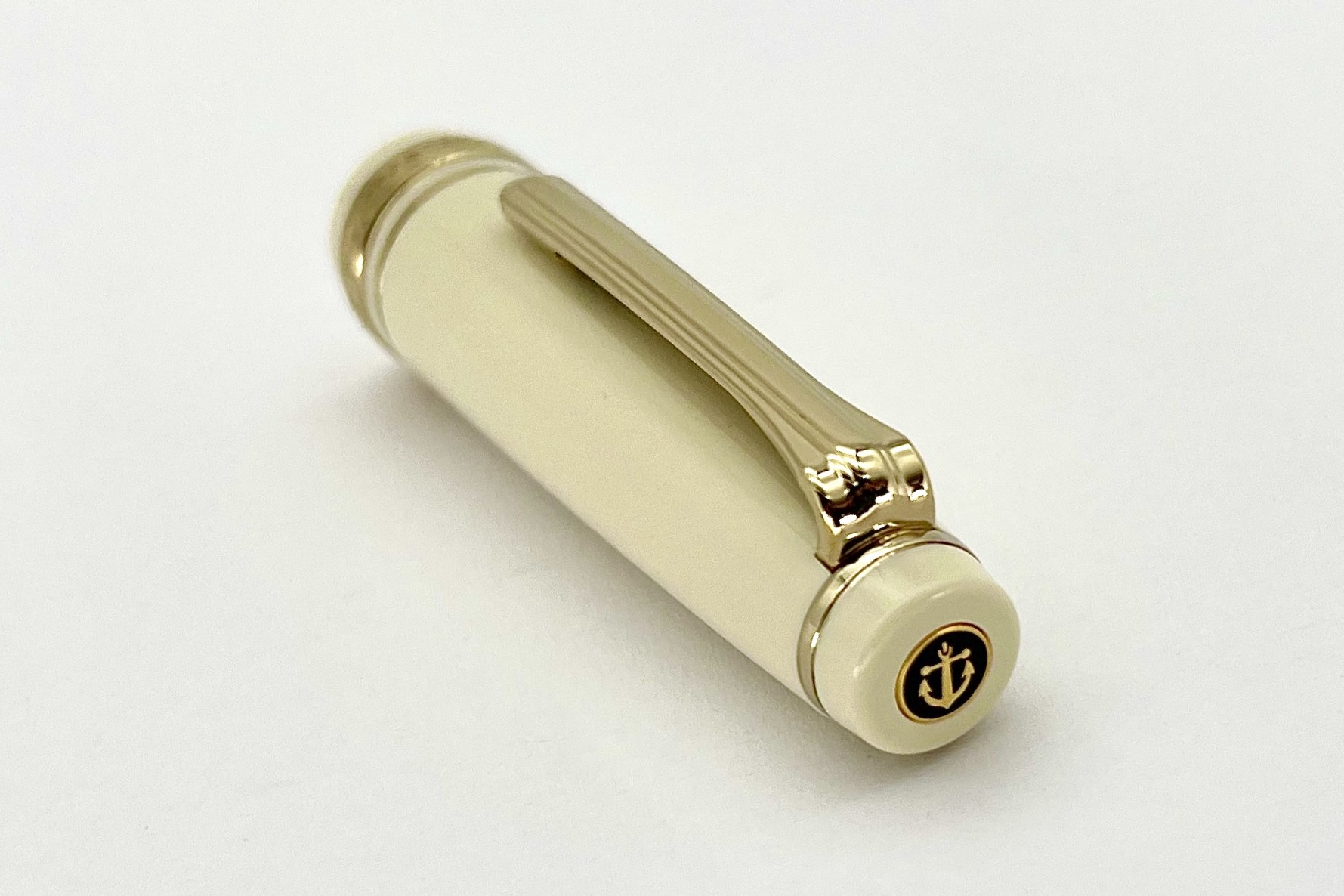 SailorProgearSlimMiniIvoryGTFountainPen_K